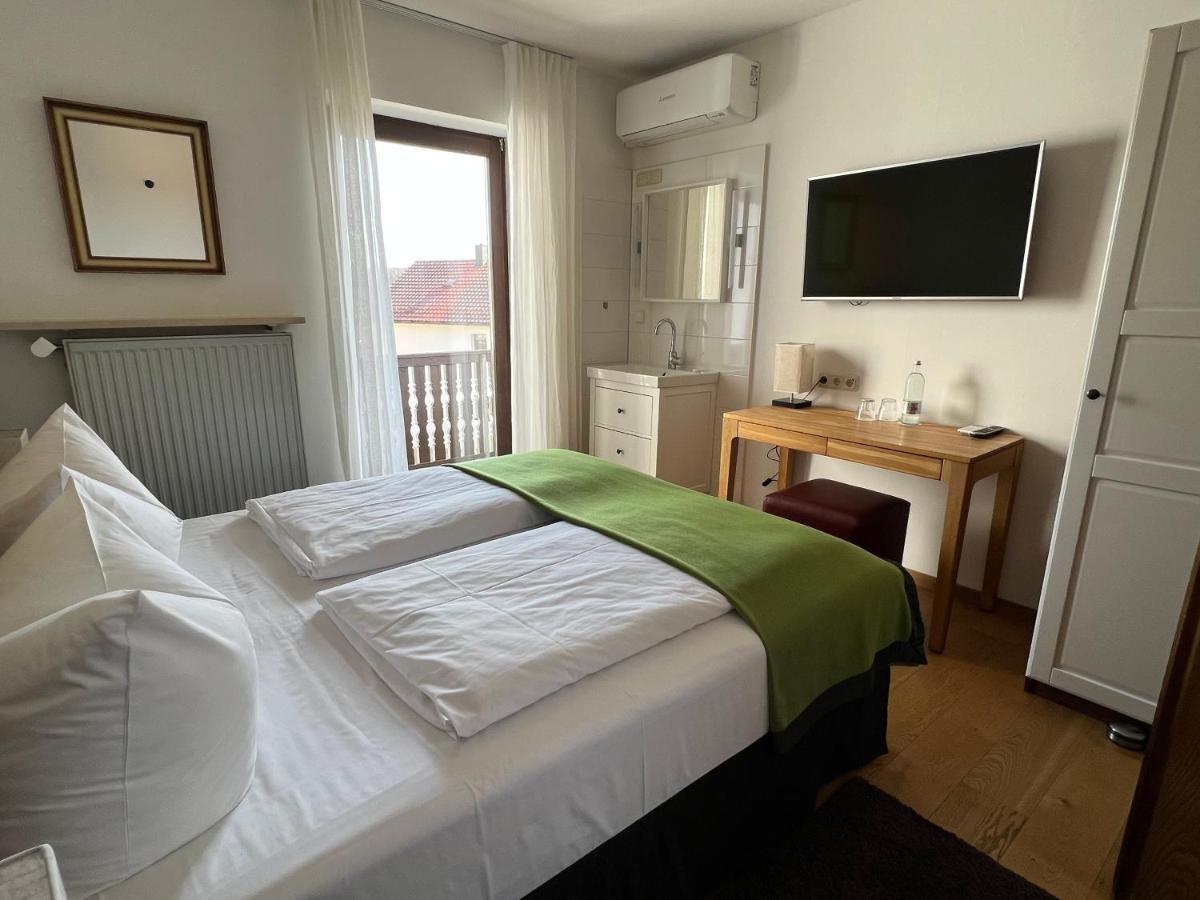 Aparthotel Parsberg Lferstl Exteriör bild
