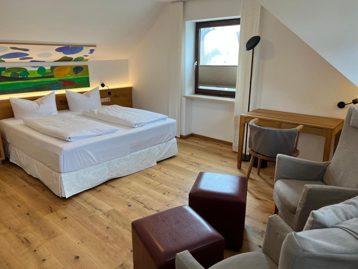 Aparthotel Parsberg Lferstl Exteriör bild