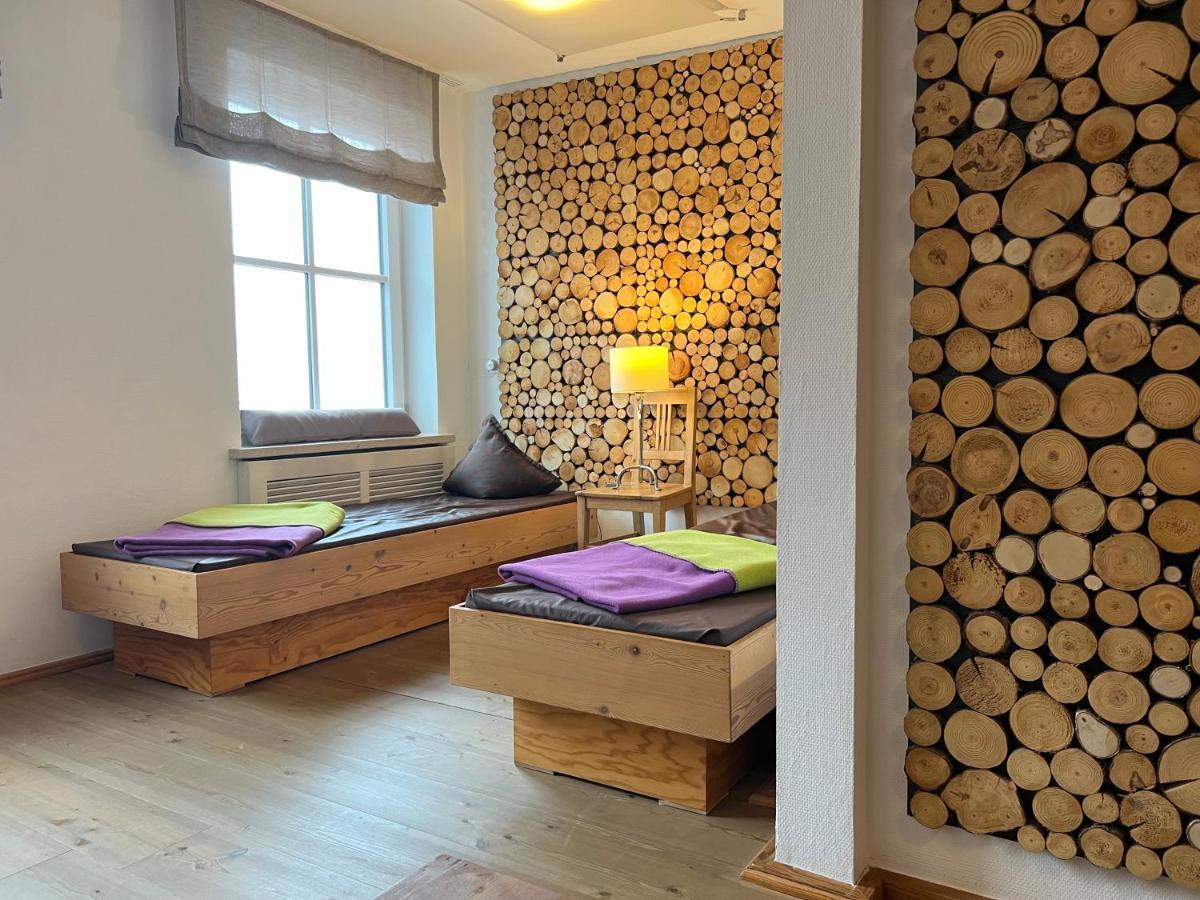 Aparthotel Parsberg Lferstl Exteriör bild